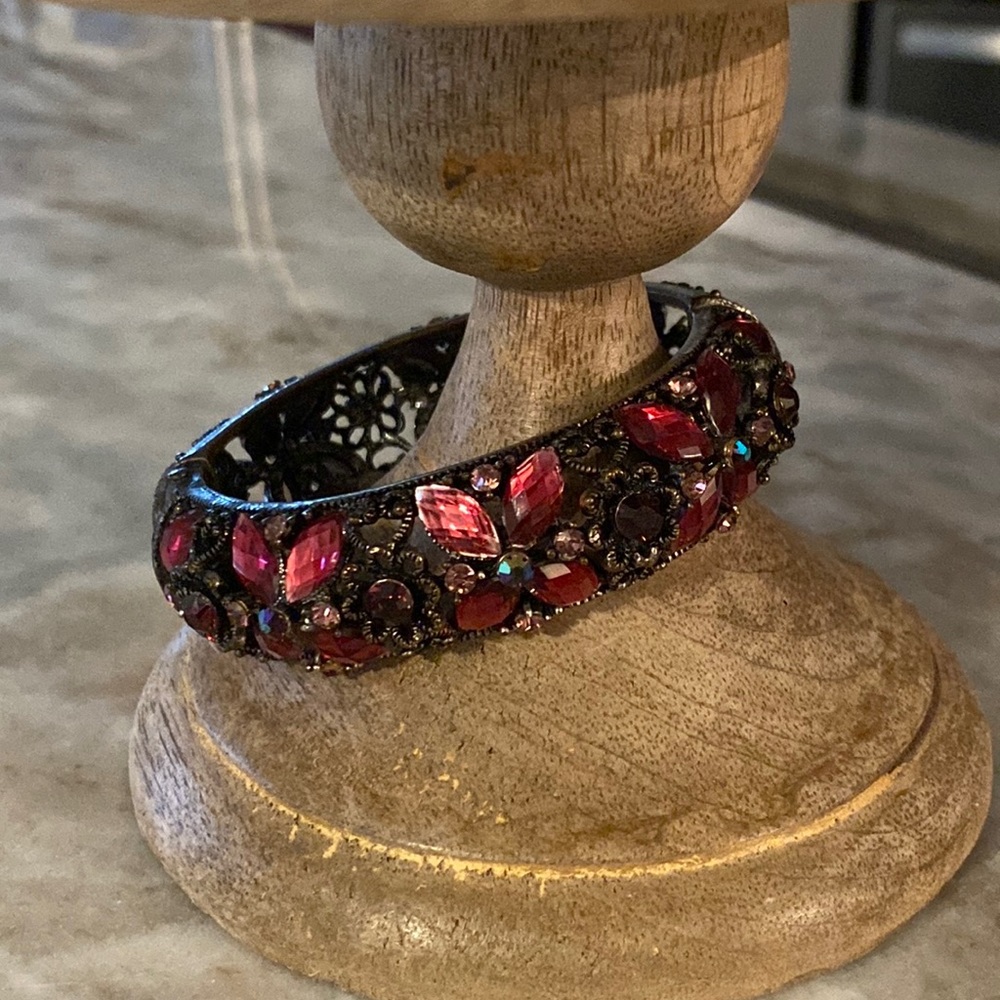 Bracelet- Beautiful Fuchsia Stones against Antique Brass Finish Background